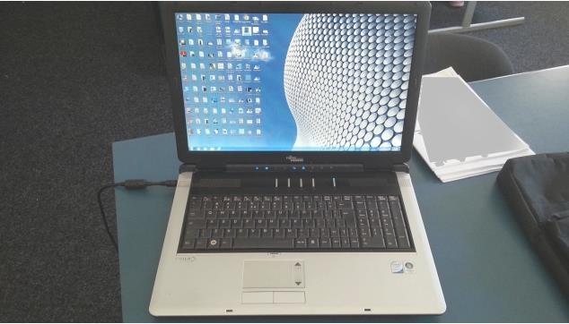 FujitsuSiemens Amilo Xi 1554
