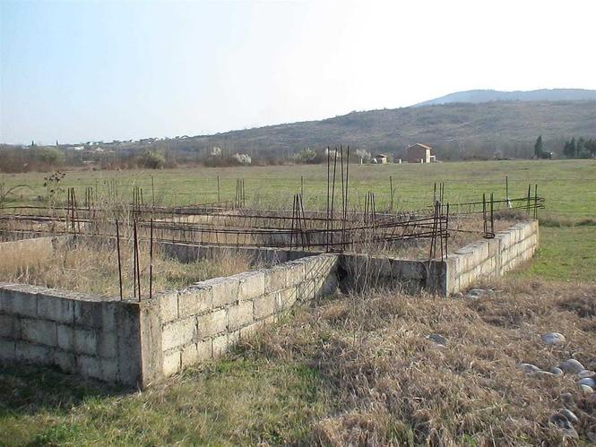 Prodajem plac 4000m2 Pitoma Loza