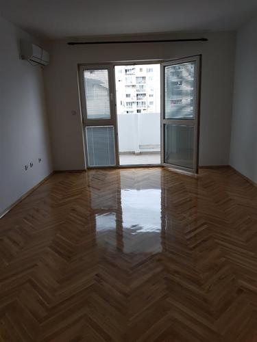 Izdavanje stana