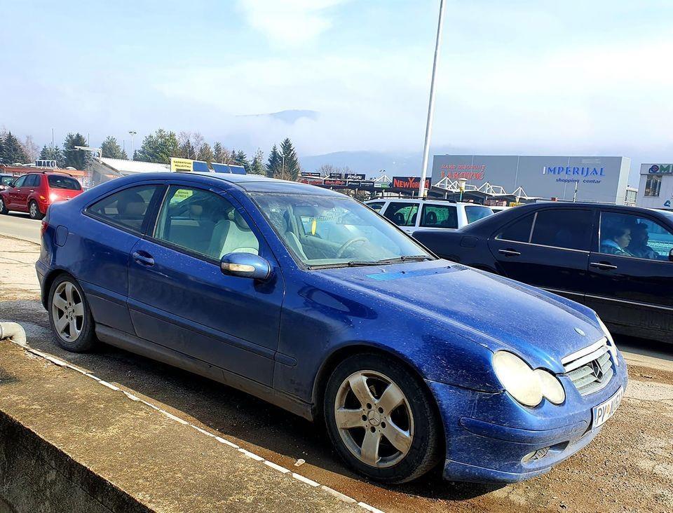 Mercedes-C220cdi-2002