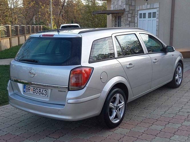 Opel Astra 1.7 DTI 59Kw  2005god.