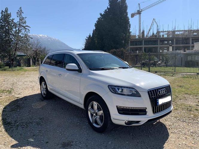 Audi Q7 2015 UKR registracija