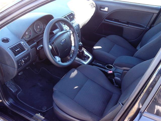 Ford-Mondeo--04