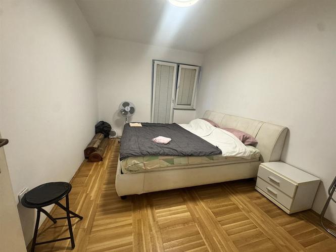 Izdavanje jednosoban stan Preko Morače