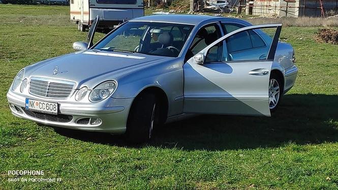 Mercedes 211 220CDI