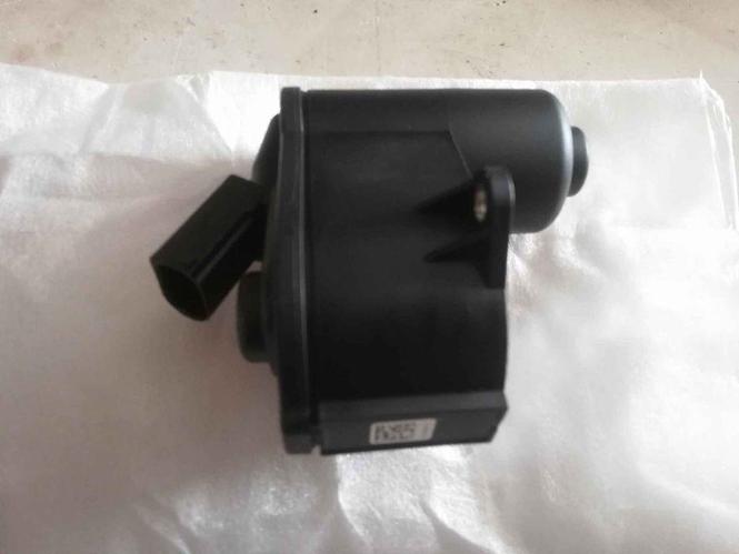 Motor rucne kocnice za vw passat..