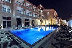 Hotel u Sutomoru