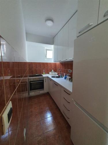 Prodaja jednosoban stan Momišići