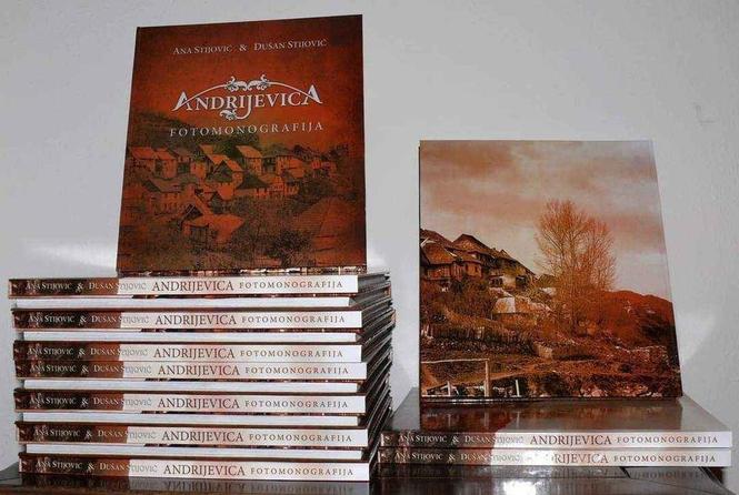 Prodajem Fotomonografiju Andrijevice po cijeni od 20 eura.