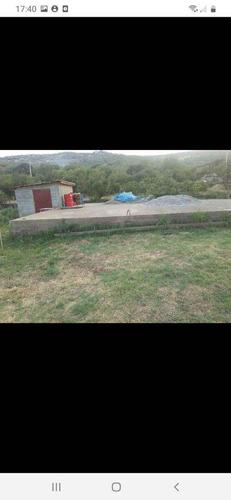 Podgorica ( BERI )
1200 m2  zapoceta kuca 120 m2  1/1
5 km o