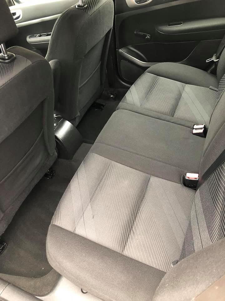 PEUGEOT-307