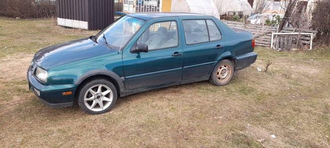 1.9turbo dizel...motor kao nov..96god ne registrovan..moguca