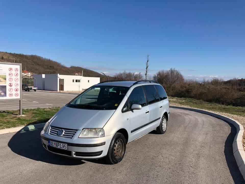 --PRODAJE-SE-VW-SHARAN