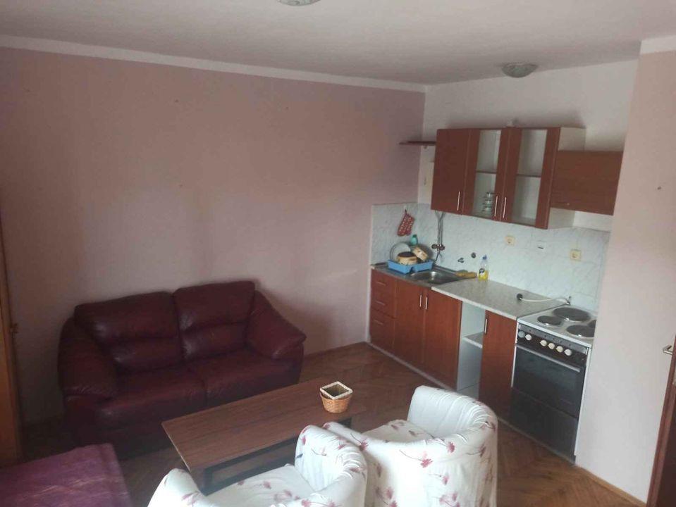 Prodaja--Podgorica-iza-galerije-Most-jednosoban-stan-42m2-2s