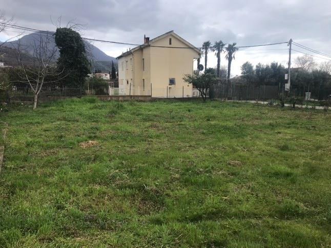 Prodajem plac u Susanj Ilino Bar Jadranska ulica 
