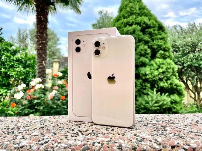 iPhone 11, 128GB