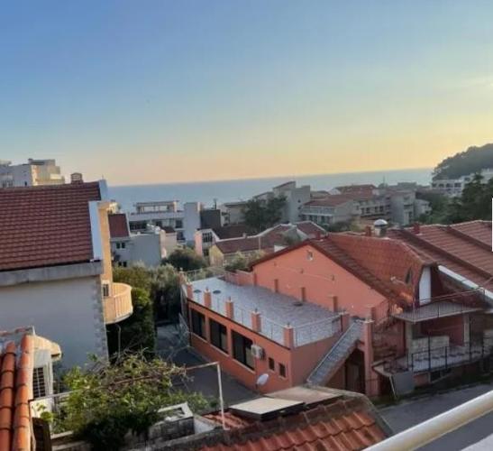 Jednosoban stan, Petrovac