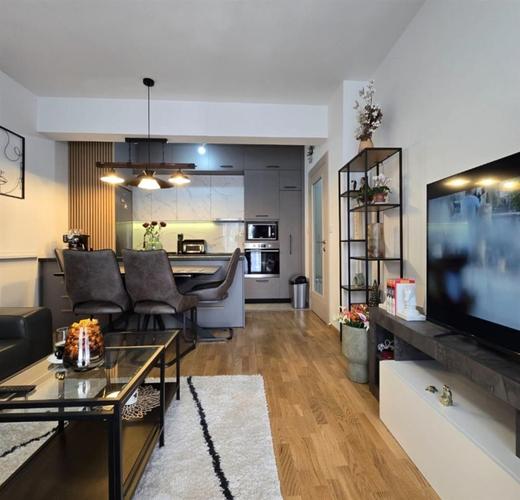 IZDAVANJE!!!Jednosoban stan povrsine 50m2,Podgorica,Ljubovic