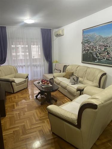 Pradaja stana u Baru