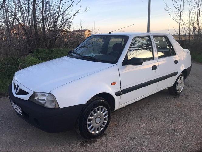Dacia 1.9d 46kw u bas dobrom stanju novi kais roleri ,utegnu
