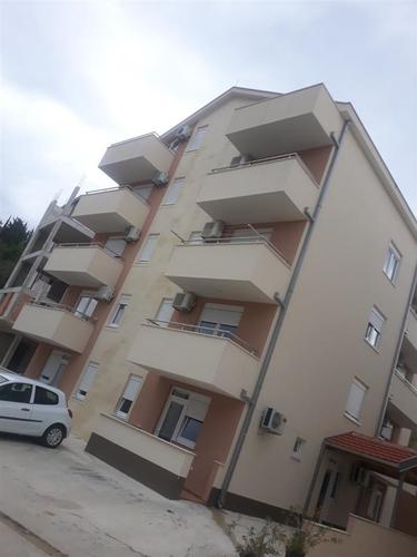 Izdavanje apartmana u Igalo