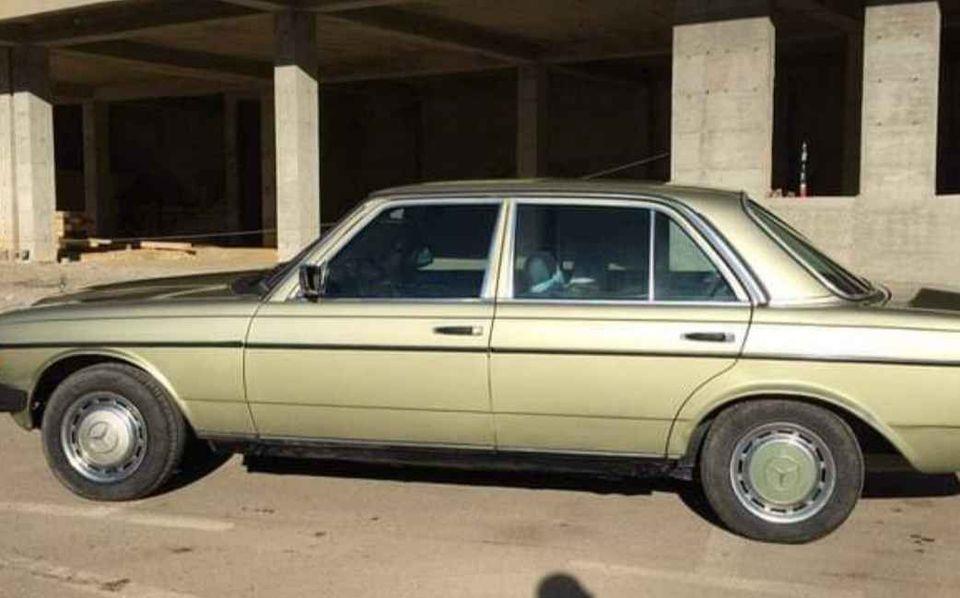 Mercedes-Benz-W122-240D