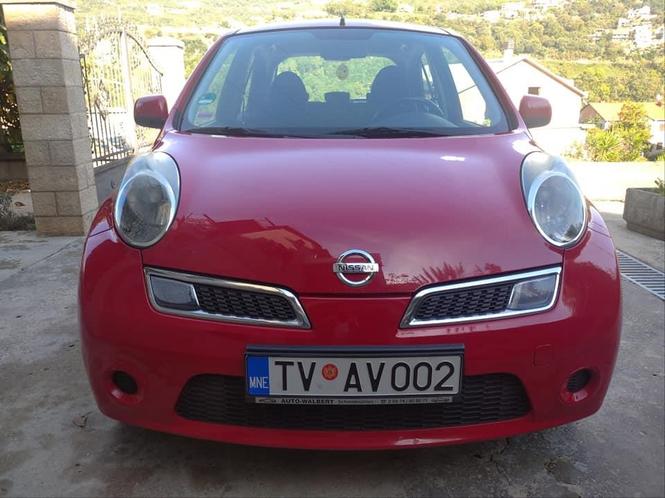 Prodajem Nisan Mikru 1.5dci