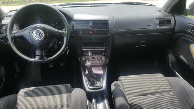 Golf 4 1.9tdi 66kw 2001god