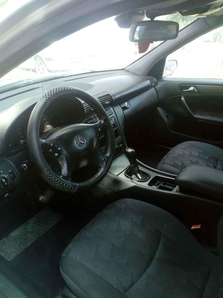 Mercedes-c-220