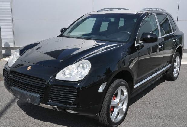 Porsche Cayenne 4.5 turbo