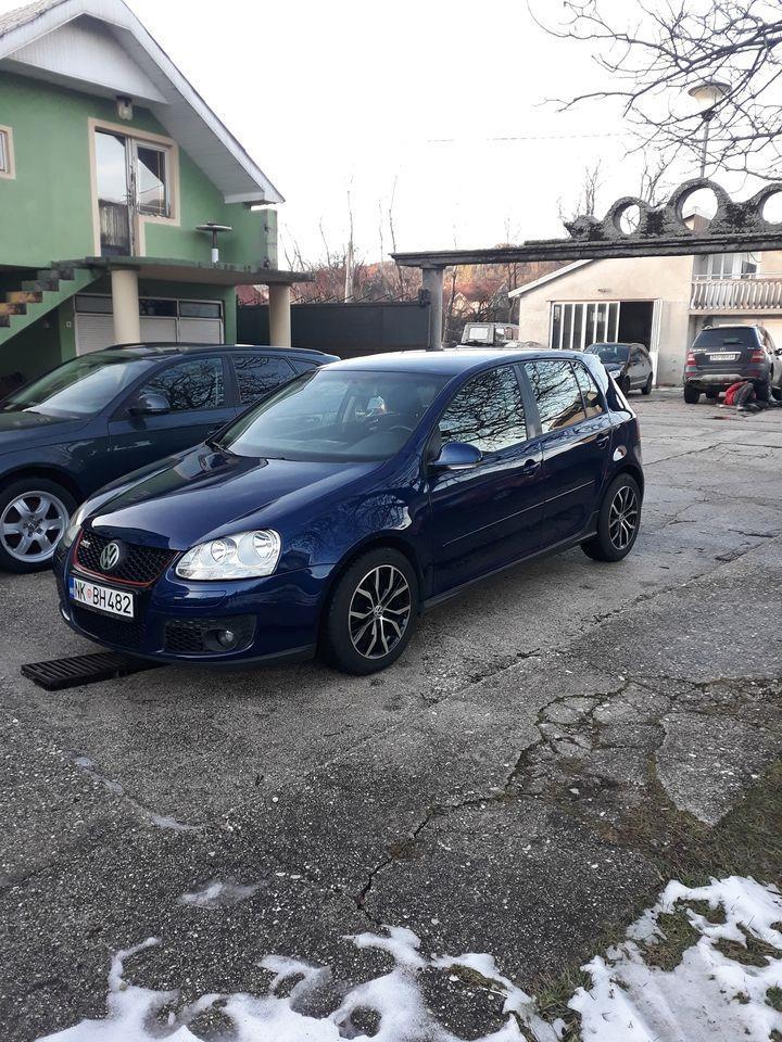 Golf-5--2-0-TDI-2004