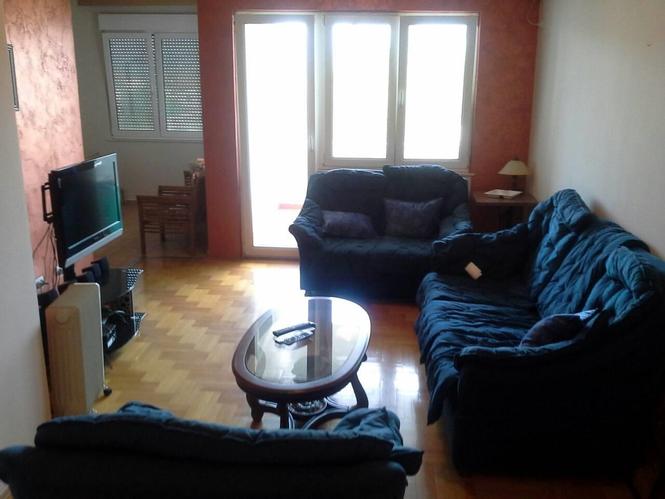 Dvosoban stan 69 m2, III sprat ispod Gorice
