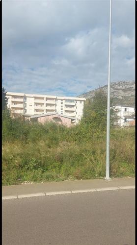 Urbanizovan plac u Baru za zajedničku gradnju