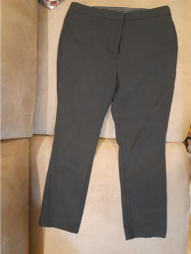 Zara ženske pantalone XL veličina