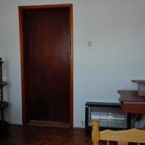 Izdavanje-namješten-dvosoban-stan