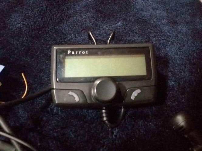 Parrot za auto