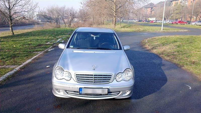 Mercedes-C-200