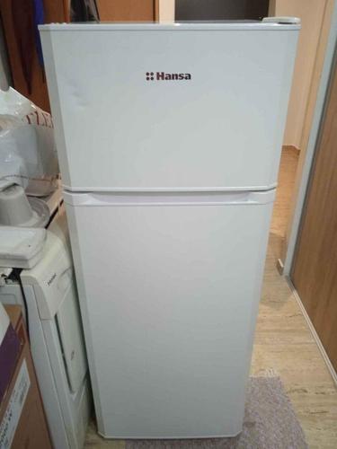 Frizider na prodaju
PG...  067487910