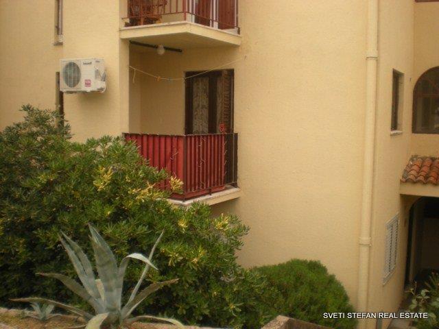 Stan-povrsine-83-m2-Bečići