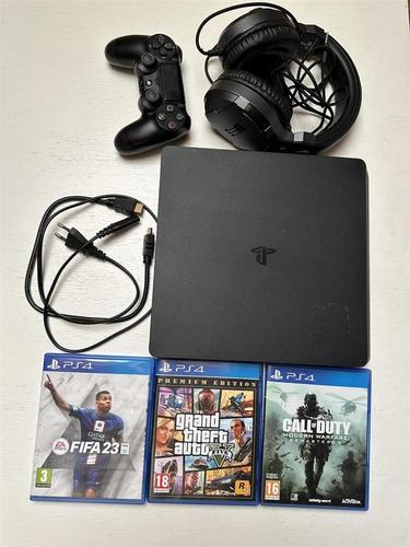 Sony Play Station 4
