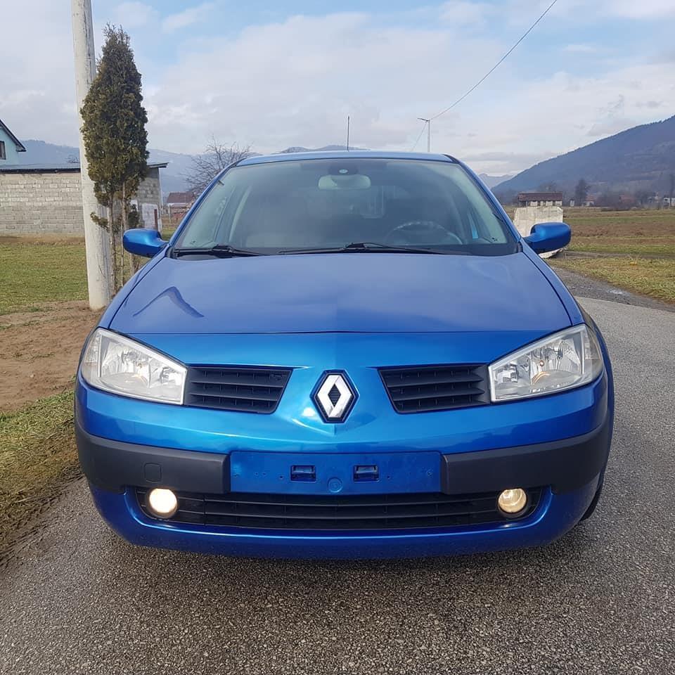 RENAULT-MEGANE-2003-GOD