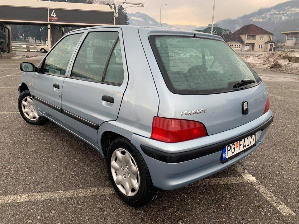 Peugeot-105