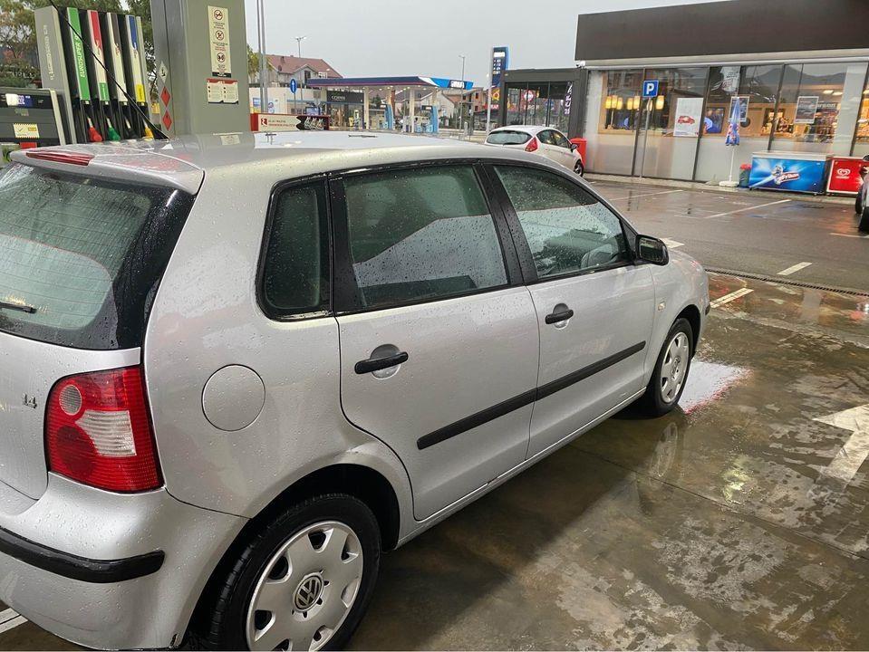 Auto