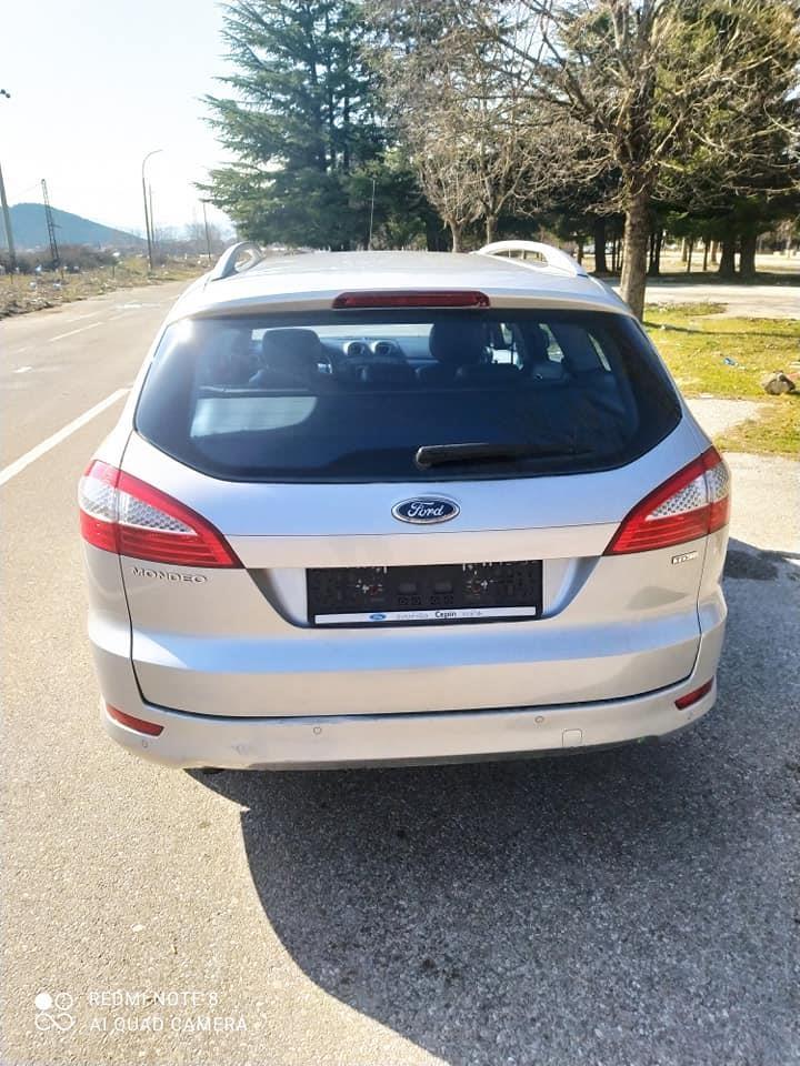 Ford-Mondeo-2-0-2009