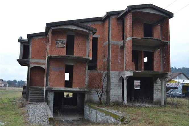 Kuca od 660m2 u Podgorica