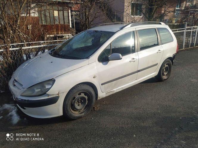 2.0 hdi 79 kw moze komplet moze I u djelove.. Info viber 069