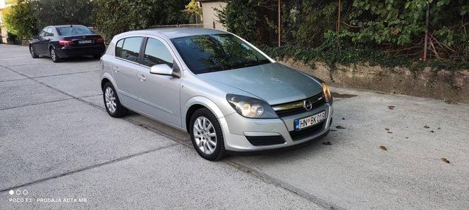 Opel Astra 1.7 dizel 2005"god