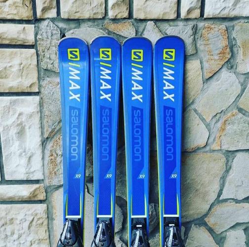 Iznajmljivanje ski opreme i prodaja sakija info:069995761
