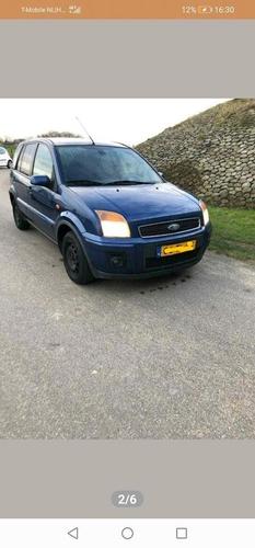 Uvoz i prodaja automobila 069910896