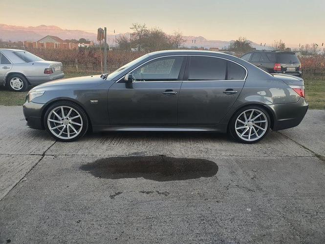 Bmw e60 530d 2006 170kw manualni
